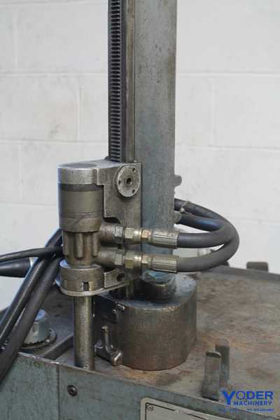Hydraulic drill & power unit, Lamina #2B10065, 1" drill capacity, 7-1/2 HP,hand feed, #59134 - Image 5