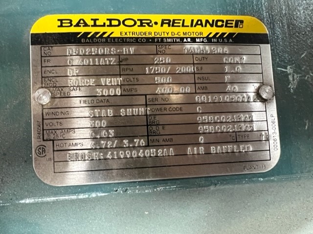 250 HP 1750/2000 RPM Baldor, Frame 4011ATZ, DPFV, new surplus, 500 VA, 300 VF - Image 2