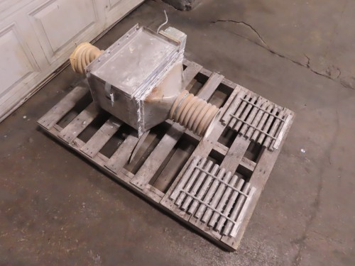 Eriez Magnetics #40S, grate magnets & housing, 12" x14"x12"chamber, 115 V., 1 phase - Image 1