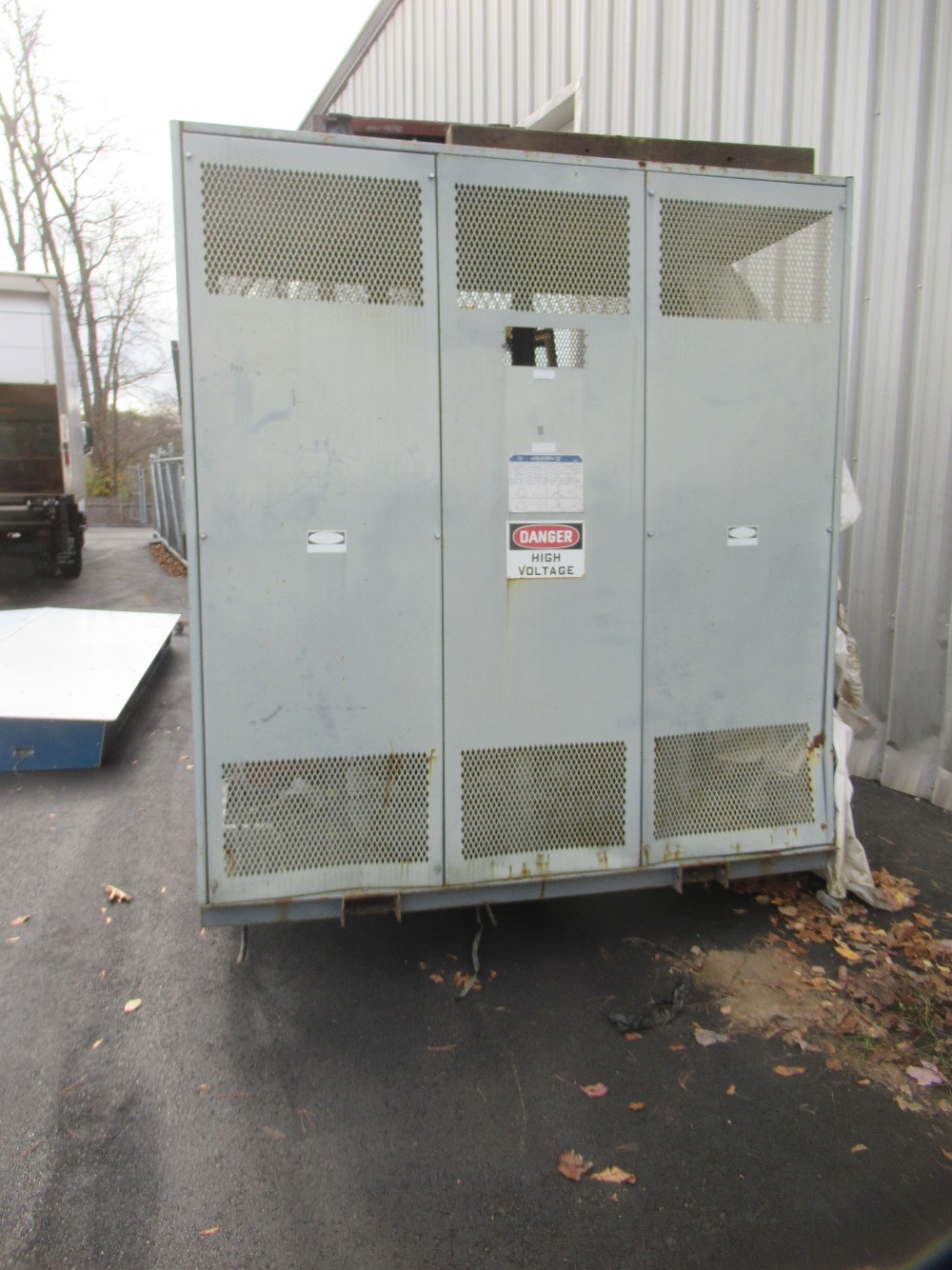 1500/2000 KVA 13800 Primary, 480/277 Secondary, Square D, 3 phase, substation transformer - Image 1