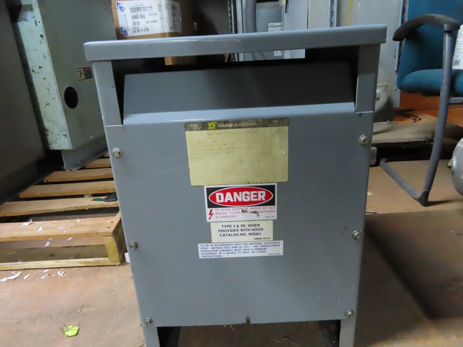 15 KVA 480 Primary, 480Y/277 Secondary, Square D 15T76H transformer, type 2 enclosure, 1 yr warranty - Image 1