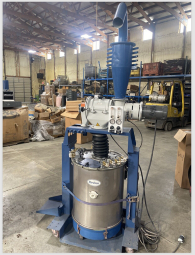 Nordson NHR 150lb Fluidizing Hopper w/ Cart, Azo Sieve & Accumulator, tested - Image 3
