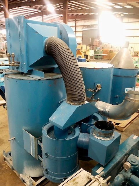 Novatec desiccant dryer with touch screen control, includes (2) approx 1000 lb. hoppers w/receivers - Image 10