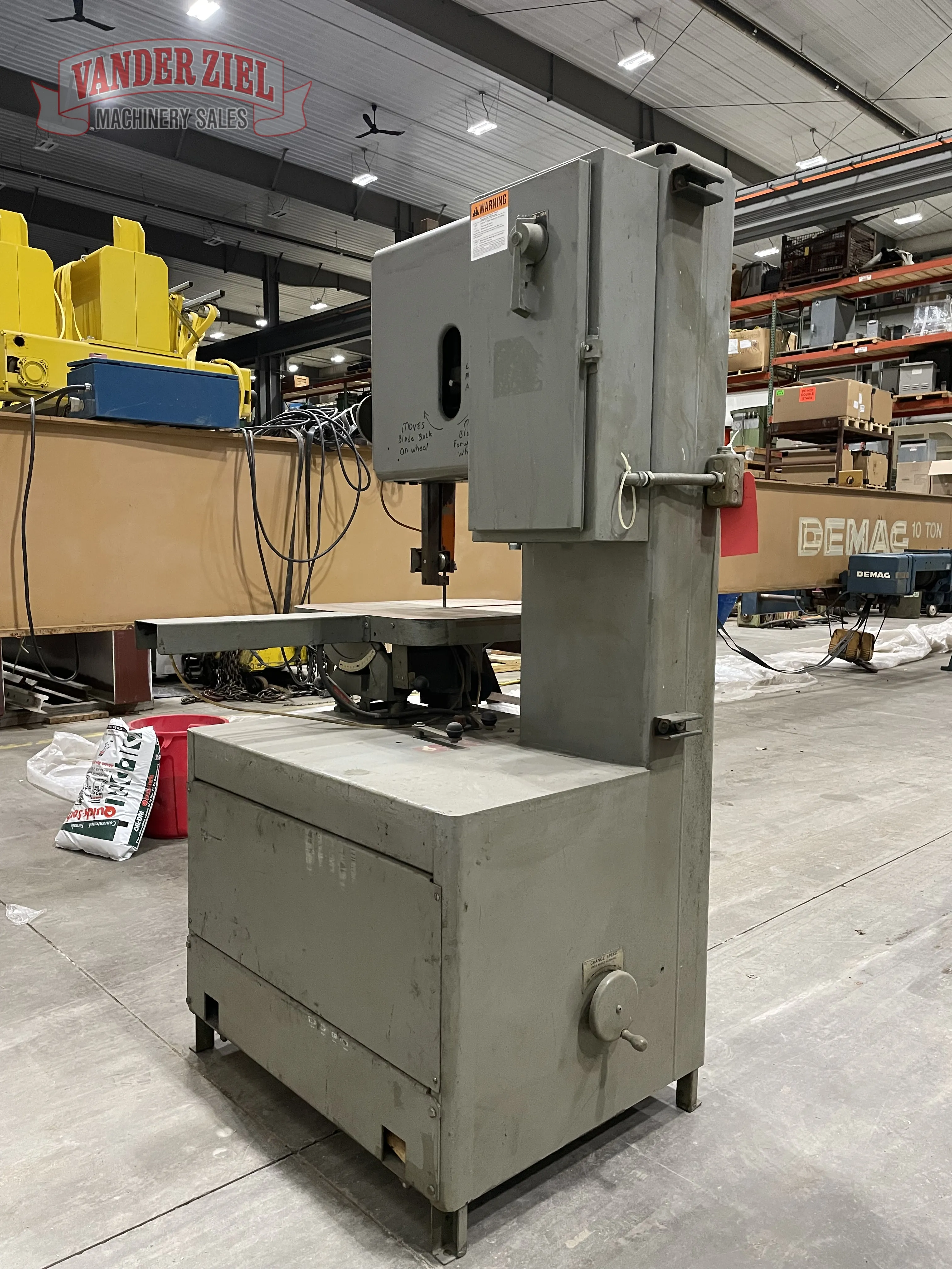 18" x 12" Grob #4V-18, vertical band saw, 28" x 24" x 2-1/2" table, serial #3895, 1980, #16216 - Image 6