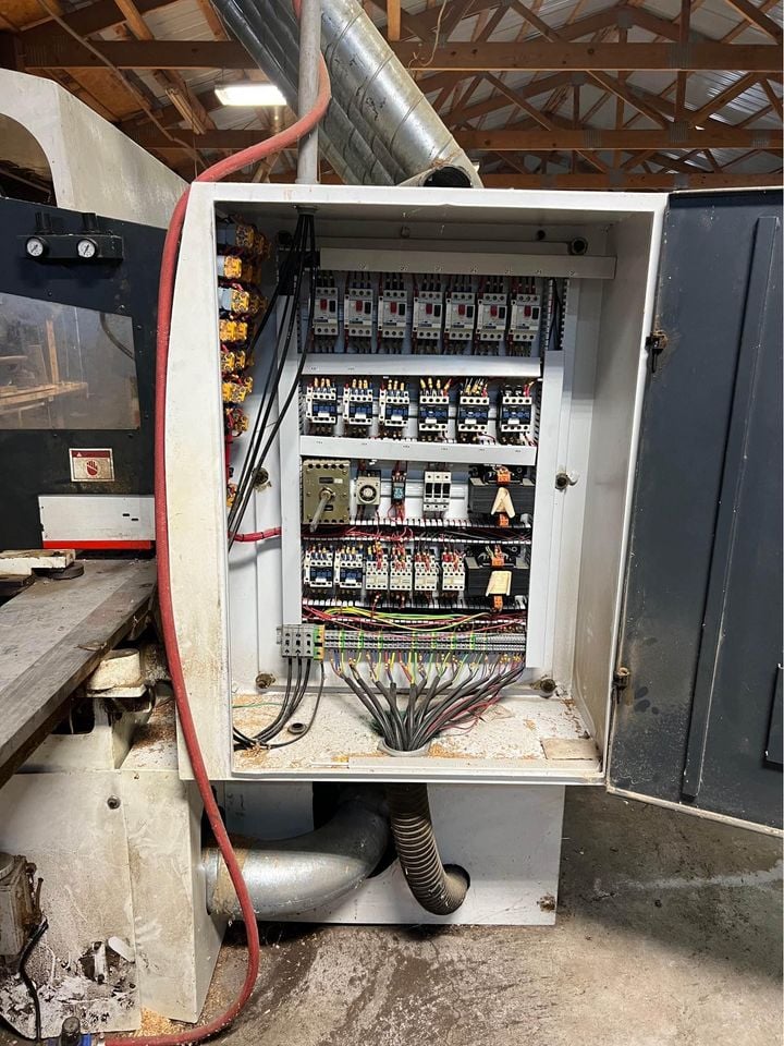 Lobo 6-head Moulder, 9" Wide capacity - Image 3