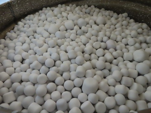 Alumina pebble mill media, 7400 lb. - Image 2