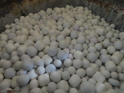 Alumina pebble mill media, 6000 lb. - Image 2