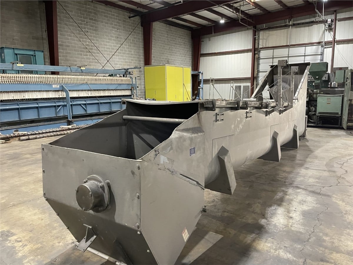 24" diameter x 20' 6" long, Wolfking, Stainless Incline Screw Conveyor, 3/8" Flights Paced 18" Apart, 9" - Image 2