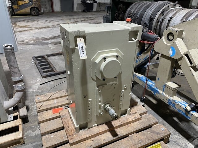 350 HP @ 1750 RPM Flender #BA-5105-03.03+BA-7300-01.05, Gearbox, 160 RPM Out, 10.93:1 Ratio - Image 1