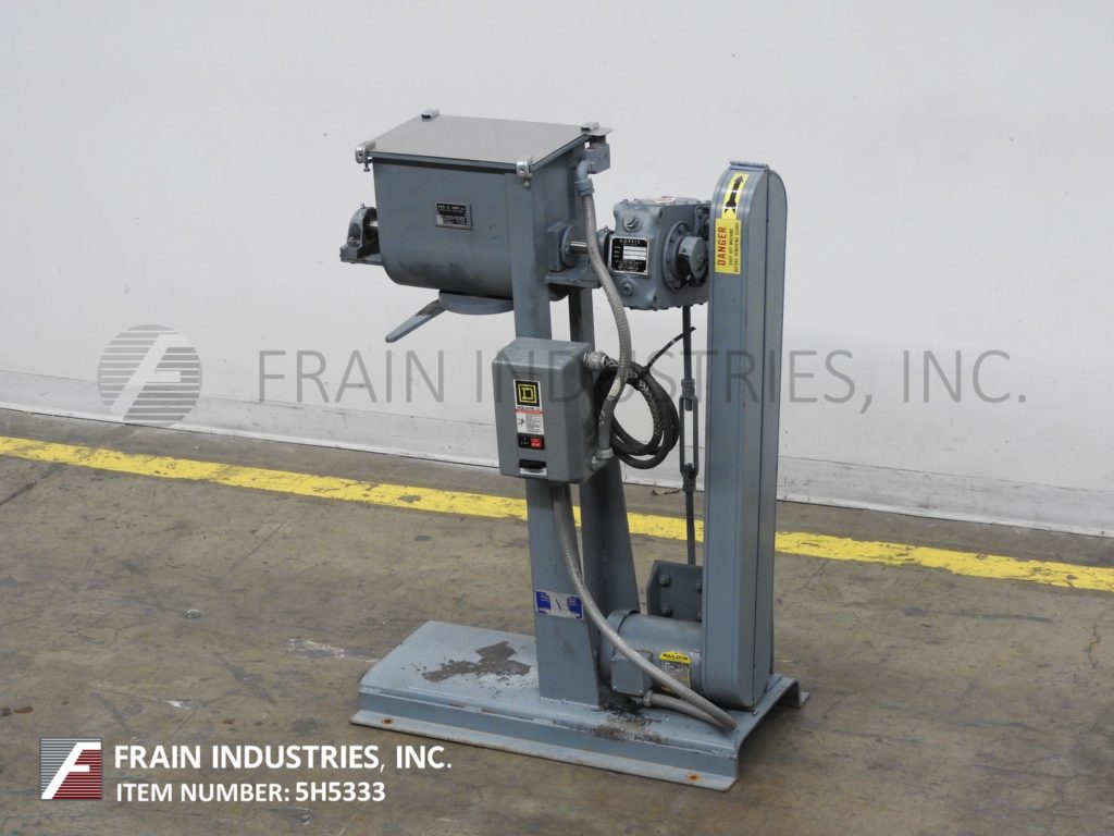 .5 cu.ft. Abbe, powder ribbon mixer, 304 Stainless Steel, jacketed, center bottom discharge - Image 1