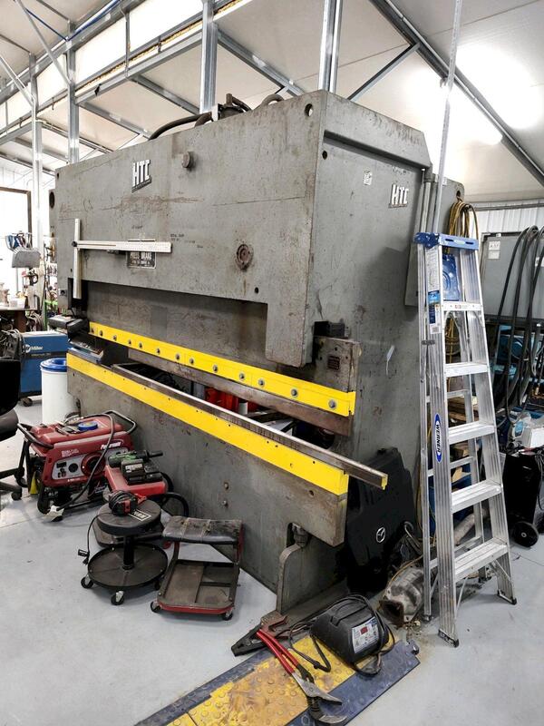 55 Ton, HTC #855G, hydraulic press brake, 10' overall, 1032" between housing, S/N 871314B - Image 2