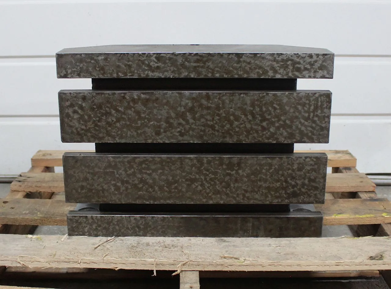 16.5" x 12" x 12" Devleig #B-286, angle plate - Image 3