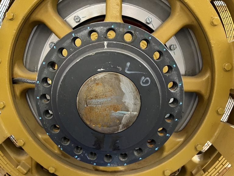 2500 KW, Caterpillar #SR5, generator end, continuous, 3 phase, 277-480 Volts - Image 4