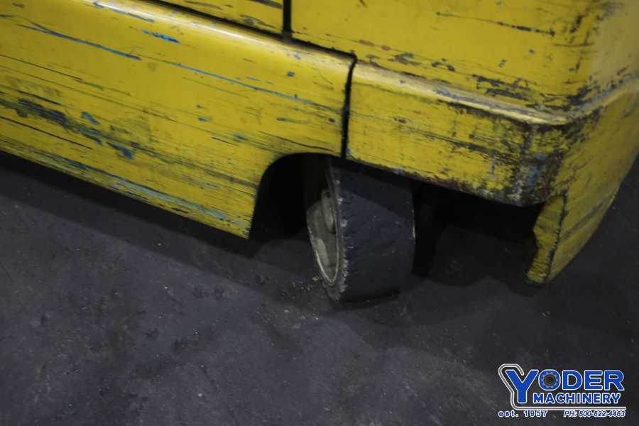 6000 lb. Yale #GLCO60LCSBE077, LP gas forklift, 170" lift height, side shift, #75900 - Image 8