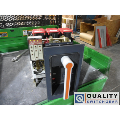 800 Amps, General Electric, AKR-6D-30H, electrically operated, manually operated, drawout, 3 phase - Image 1