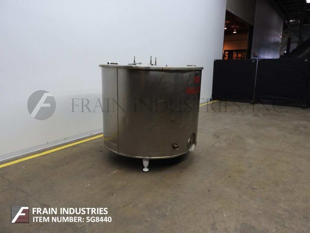 500 gallon 304 Stainless Steel insulated single wall tank, 60" dia x 44" straight wall, lift off cover, slant - Image 1