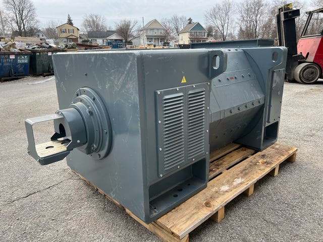 800 HP 400 RPM Nidec, Frame 500, DPFVBB, 500 VA, 288.23 VF, New Surplus - Image 2