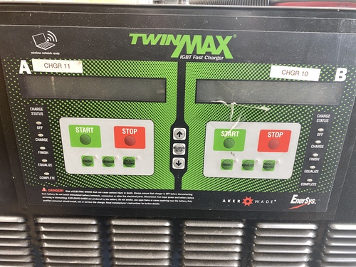 Aker Wade #Twin-Max-15C-7VF3, forklift battery charger, 2012 - Image 3