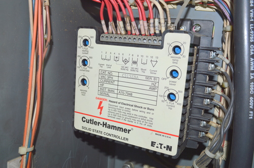 300 HP Cutler-Hammer, solid state redu, 600 amps - Image 4