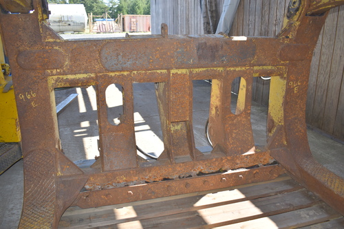 Caterpillar #966 D, E, F, wheel loader log fork - Image 1