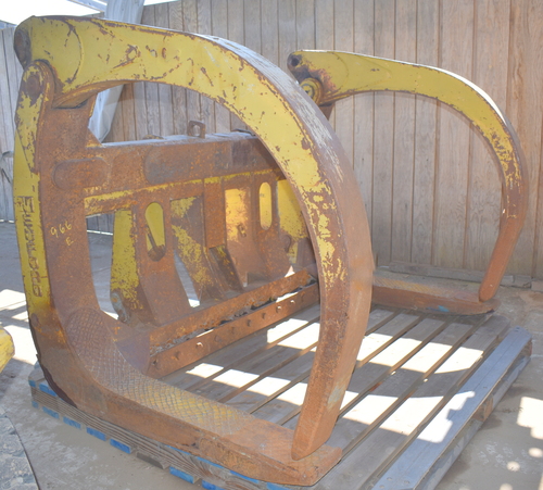 Caterpillar #966 D, E, F, wheel loader log fork - Image 4