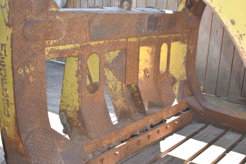 Caterpillar #966 D, E, F, wheel loader log fork - Image 8