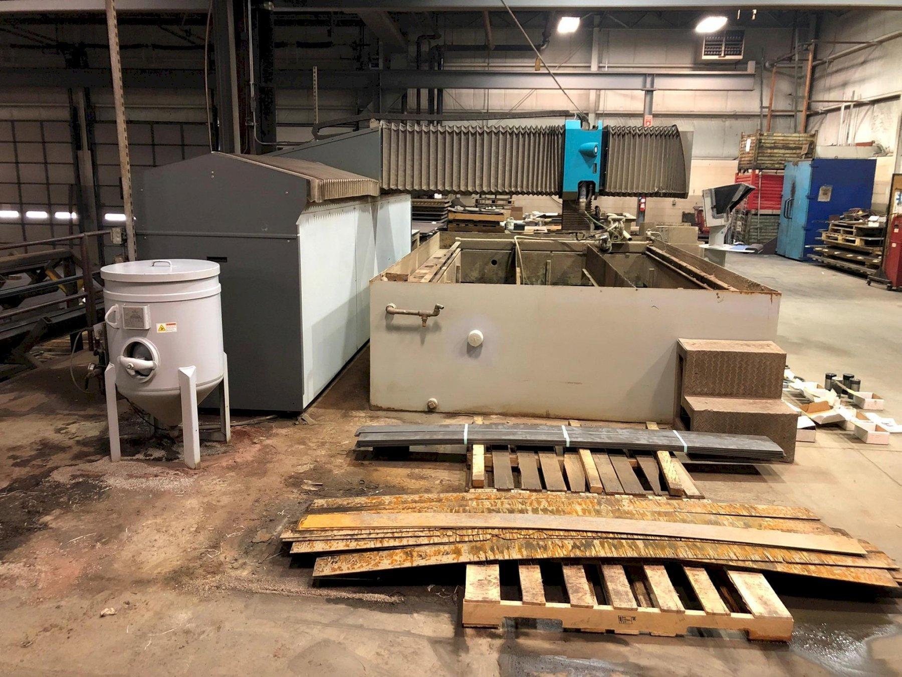 Flow #Mach-4-4020B, CNC waterjet cutter, 6.6'x13.1' table, 50 HP, 60000 psi, 5-Axis, 2011 - Image 6