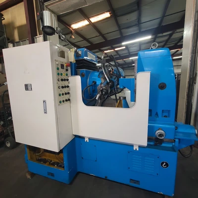 Vanguard #YB3120K, vertical automatic gear hobber, 200mm max diameter, 7.67" cutter slide, 5" max hob - Image 3