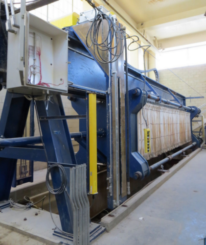 59" U.S. Filter plate & frame filter press, 210 cu.ft., 120 non-gasketed plates, automatic hydraulic - Image 1