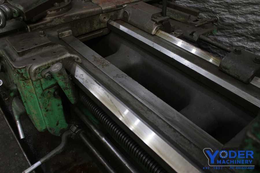 30" x 96" Sidney #LOT-250, engine lathe, 17" swing over cross slide, 4-jaw 24" chuck, steady rest, 25 HP - Image 6