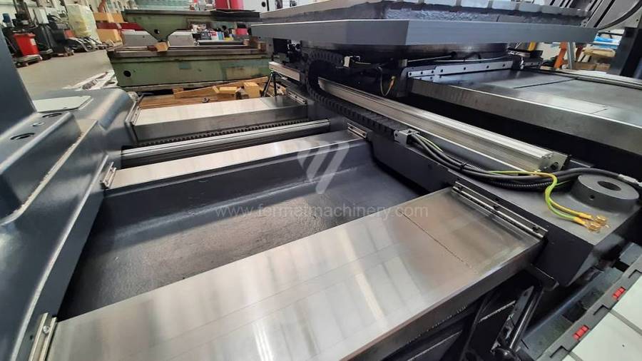 Tos Varnsdorf #W100A, table type horizontal boring mill, 1250x1250mm clamping area of table, ISO 50 - Image 8