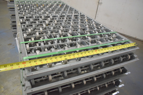 32" wide x 5.8' long, Gravity skate wheels conveyor roll-case, 26 sections - Image 3