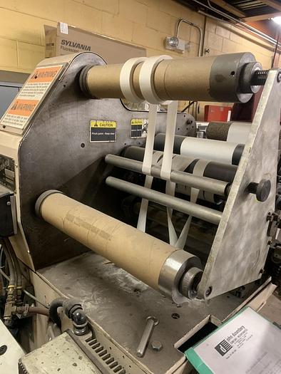 Dusenbery #633AC, 26" wide, 15" rewind diameter, 300 FPM, Micro 1000 web guide - Image 2