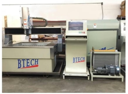 IWM #1010H, CNC Waterjet, 3' x3', P.C. Controller, Demo Unit Only 1613 Hours, 2015 - Image 6