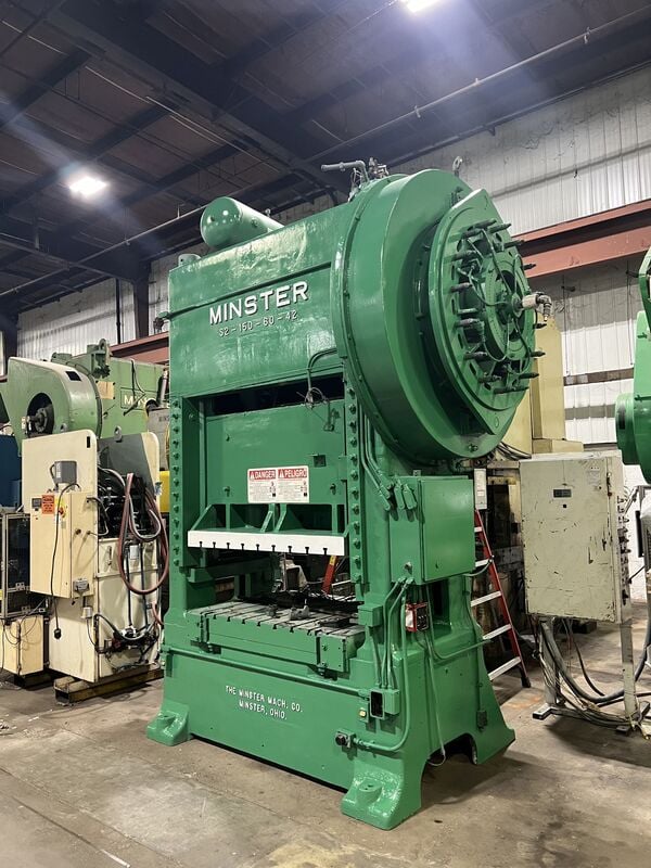 160 Ton, Minster #S2-150-60-42, straight side double crank press, 8" stroke, 27.5" Shut Height, air clutch & - Image 2