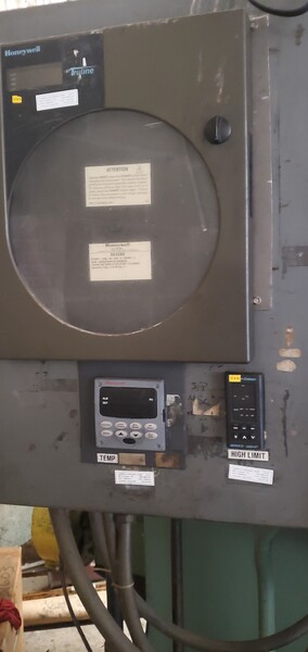 36" width x 24" H x 68" D Holcroft draw furnace with load table & 5 like new baskets, 1200° - Image 8