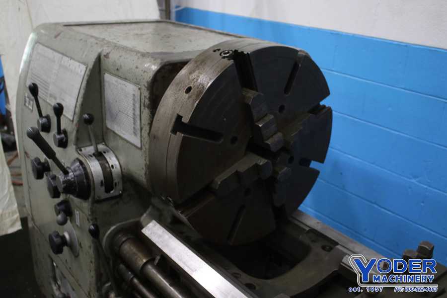 24" x 72" Model #EU500, Hungarian engine lathe, 4-jaw 20" chuck, taper attachment, #74351 - Image 4