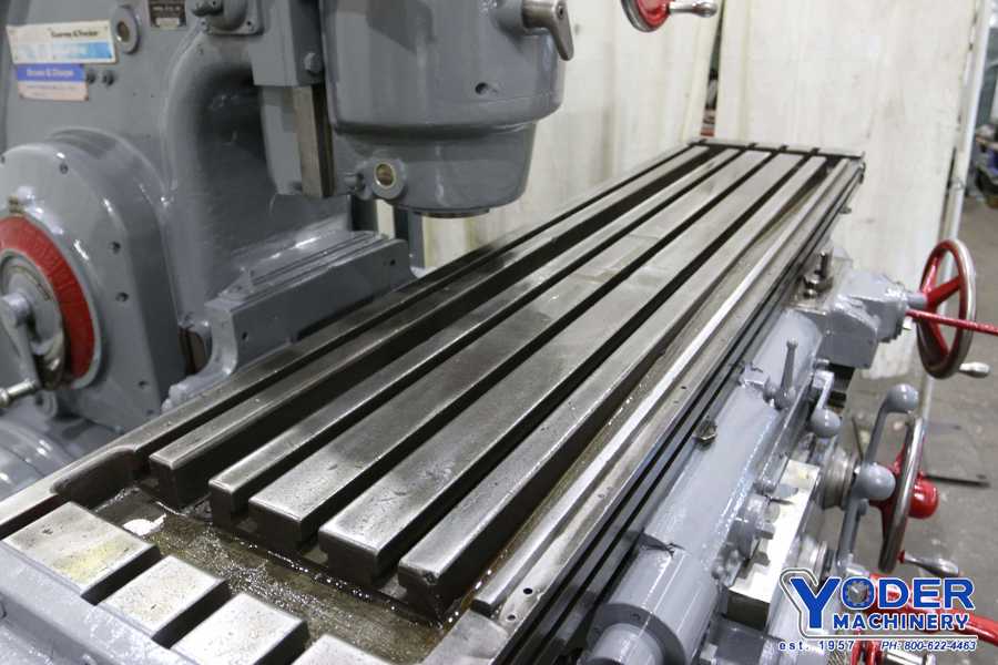 Kearney & Trecker #320TF-16, vertical mill, 16" x72" table, power draw bar, forward/reverse, #71081 - Image 7