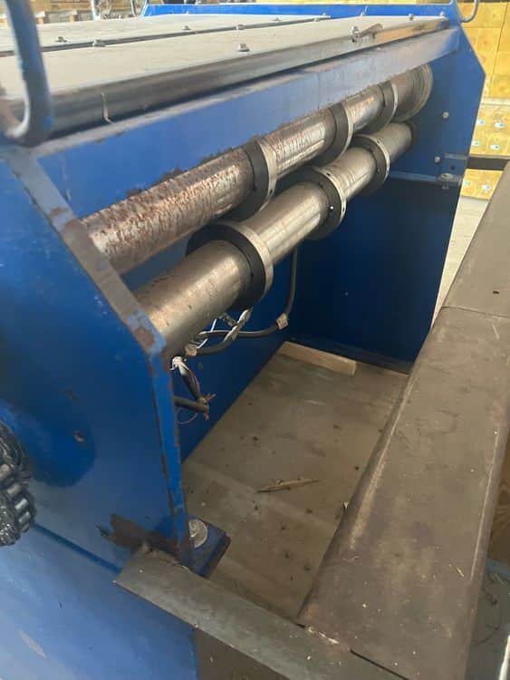 44" Kentex coil slitter, 28 gauge, 6 knives, new controls - Image 2