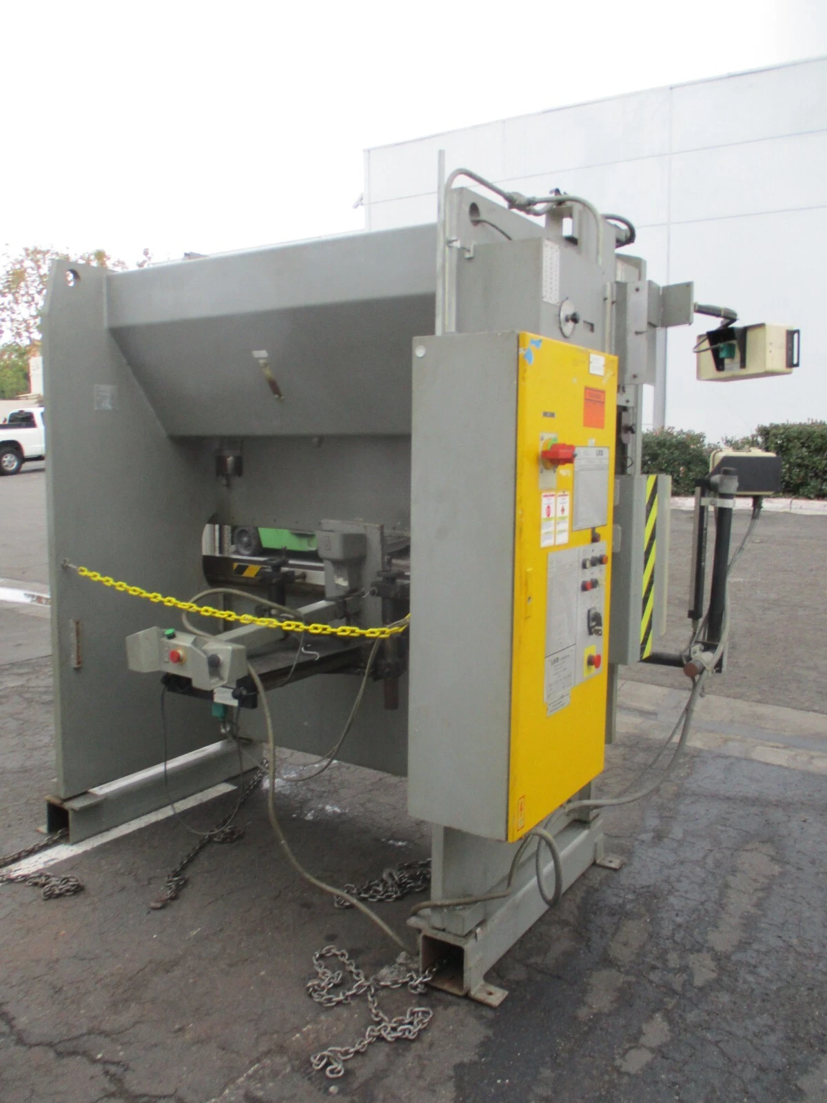 65 Ton, LVD #65-JS-06, CNC hydraulic press brake, 6' overall, 1990 - Image 7