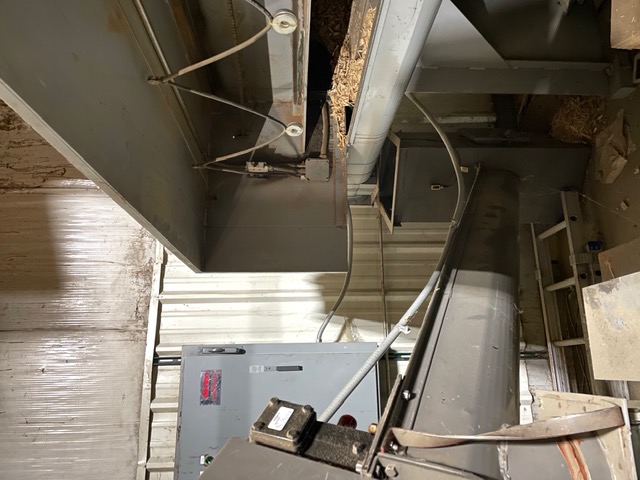 Wood Power, 32", 25 HP Grinder with Furnace, Dentom 624 9500 BTU Furnace - Image 4