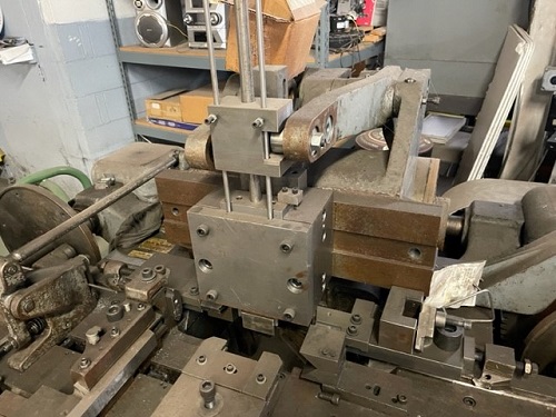 U.S. Baird #3-24, wire forming 4 slide, 24" wire feed, form lifter, stripper, variable speed motor - Image 4