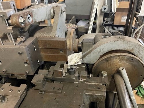 U.S. Baird #3-24, wire forming 4 slide, 24" wire feed, form lifter, stripper, variable speed motor - Image 5