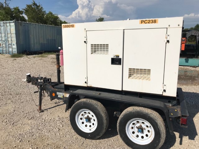 31 KW Multiquip #DCA40SSKU, trailer mounted diesel generator, sound attenuated enclosure, 992 hours, 2013 - Image 1