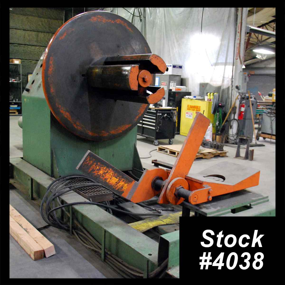 10000 lb. American Steel Line #1000, uncoiler w/ coil car, 24" width, 18"-21" ID, 3-arm hydraulic expansion - Image 1