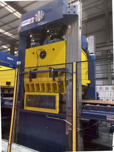 80" x .78" Fagor, 4 hi flattener, 13 work rolls, 7" work roll diameter, 331 KW, 2009 - Image 5