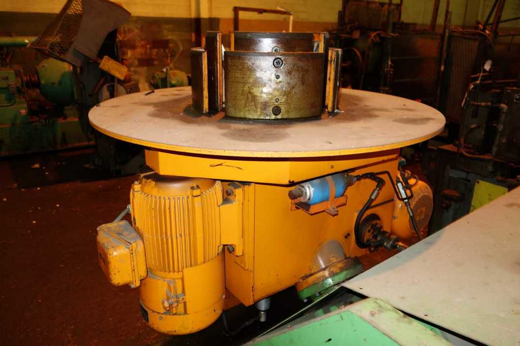 4000 lb. Georg, uncoiler, 10" width mandrel, 16"-20" ID, hydraulic expansion - Image 3