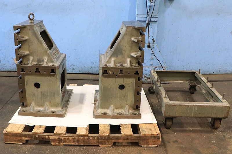 16.5" x 30" x 16" Devlieg, cast iron angle plates, 6 t-slots - Image 1