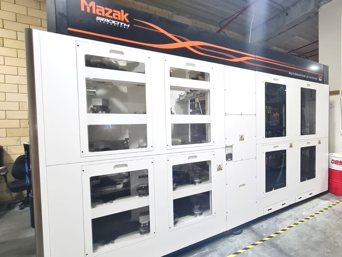 Mazak #Variaxis-I-300AWC, 5-Axis CNC vertical machining center, complete coolant system, work light, 2019 - Image 5
