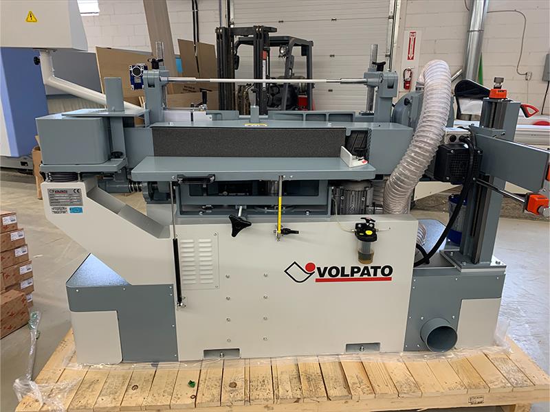 Volpato #LBK-150-ST-1, Feed-Through Profile Sander, 150 x 2640 mm sanding belt, 5 to 25 m/min, 3 kW, 1980 x - Image 2